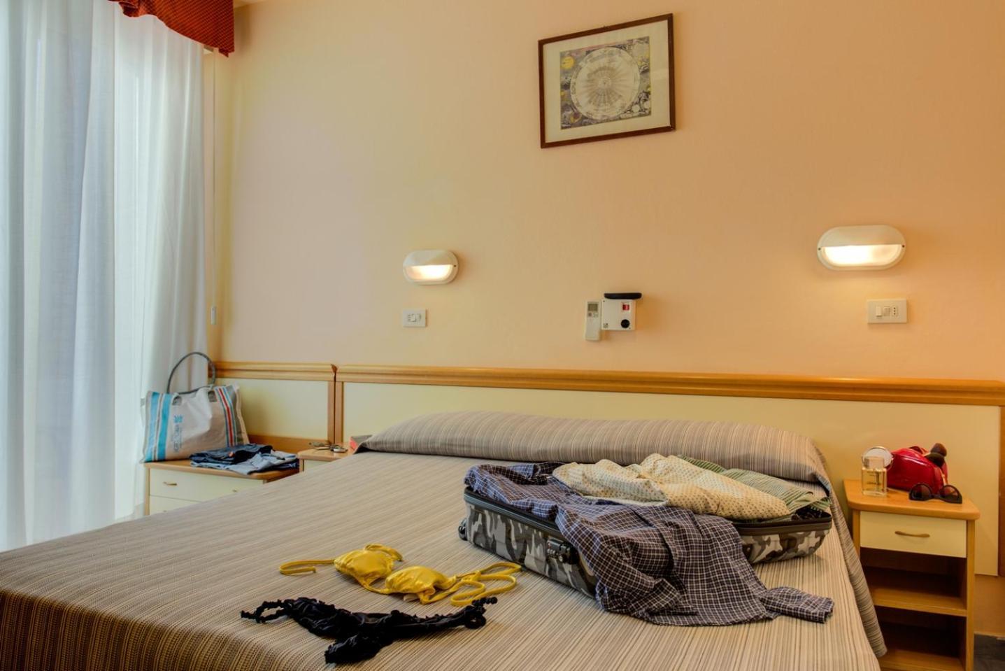 Hotel Nevada Беллария-Иджеа-Марина Экстерьер фото
